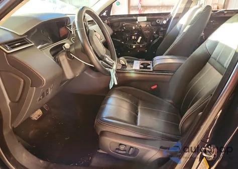 2021 Land Rover Range Rover Velar S z USA, uszkodzony, nr VIN SALYJ2EX8MA315784